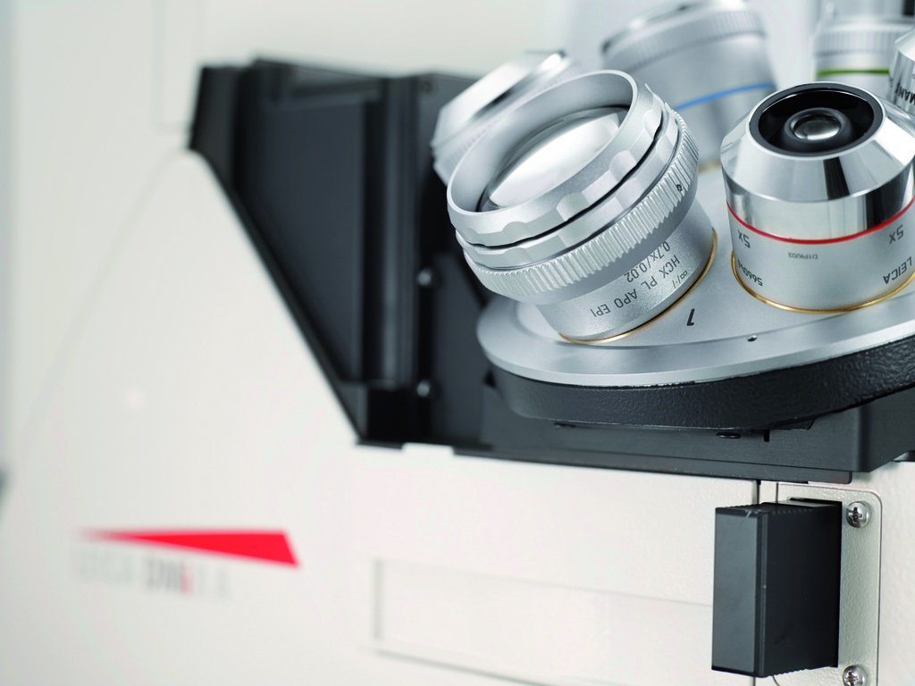 Microscopio Leica DMi8 Industria